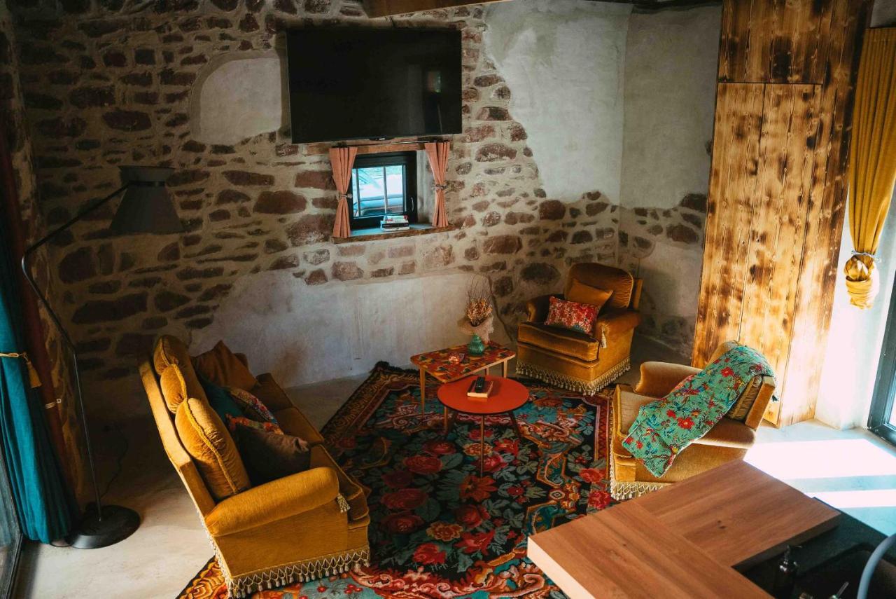Le Grand Petit Prince - Domaine De Charme - Jacuzzis Privatifs Guebwiller Buitenkant foto